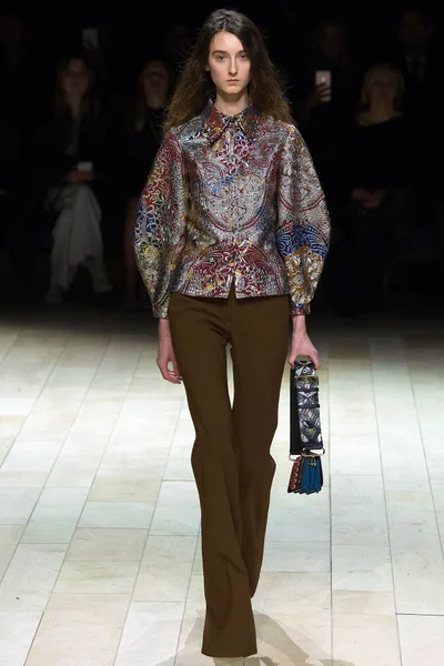 Look 131